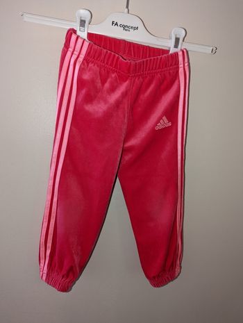 Jogging rose adidas 24 mois