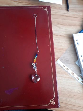 1 attrape soleil neuf