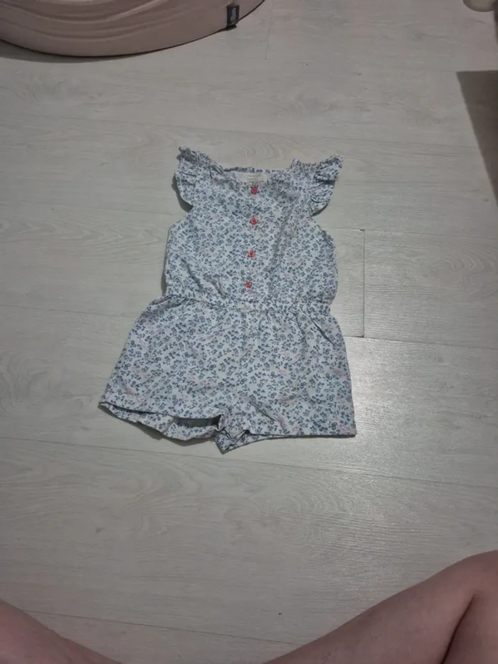 Combinaison short fleurie