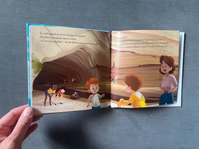 Livre McDonald's aux falaises d'etretat - photo numéro 3