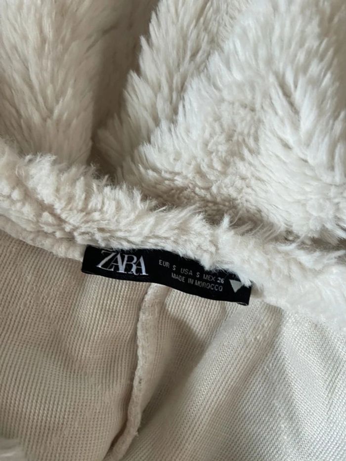 Sweat effet fourrure beige/blanc Zara Taille S - photo numéro 3