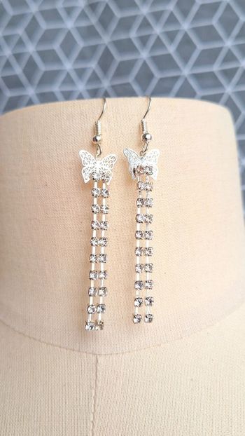 🟡 Boucle d'oreille fantaisie. #alexegbijoux