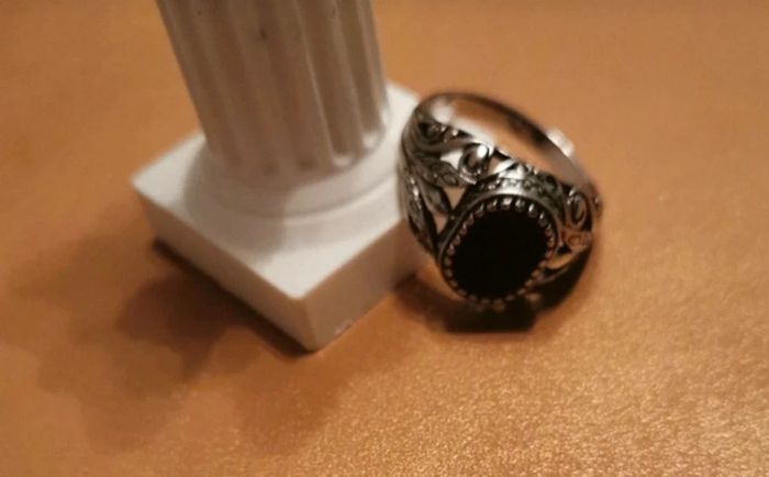 Chevalière homme acier et pierre noire T13