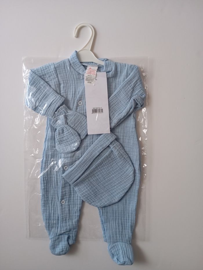 Ensemble bébé naissance Pyjama bleu 100% coton - photo numéro 2
