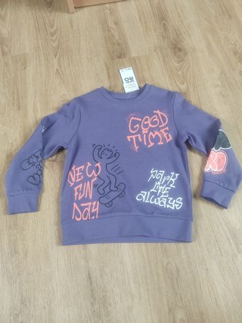 Sweat neuf