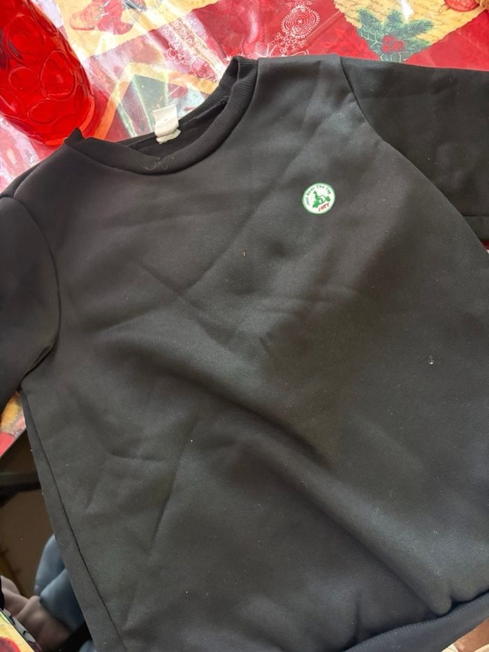 Lot de 4 pulls - photo numéro 3