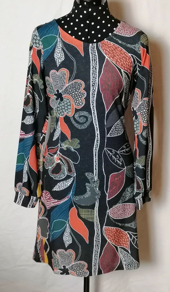 Robe ethniques fleurs noir multicolore taille 36 Lo! Les Filles - photo numéro 2