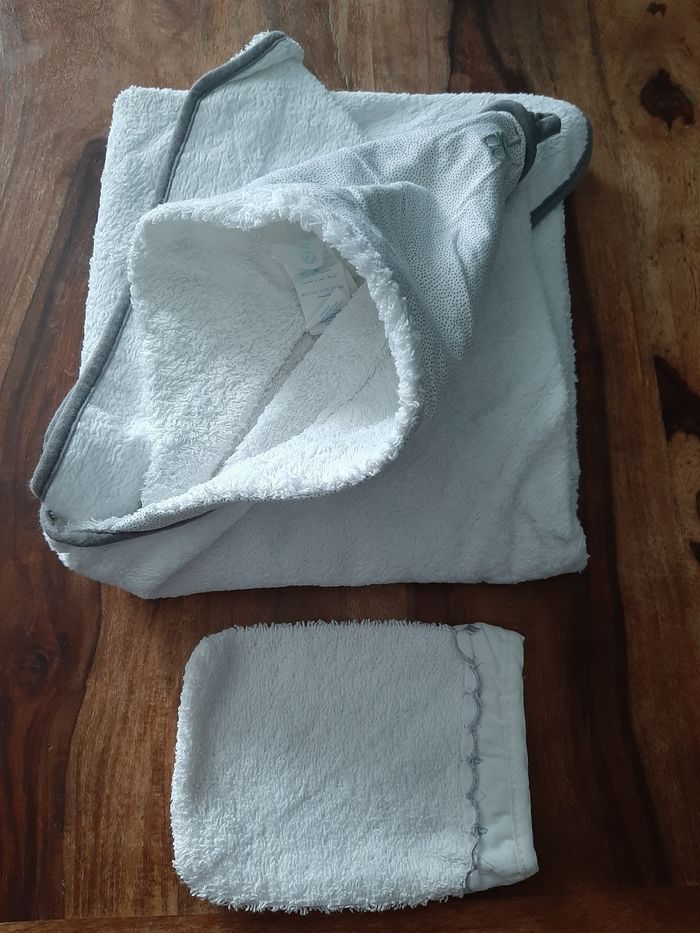 Lot serviette de toilette et gant pour enfant - photo numéro 2