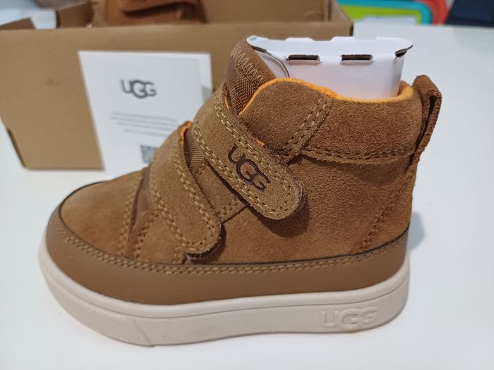 Bottines UGG - photo numéro 2