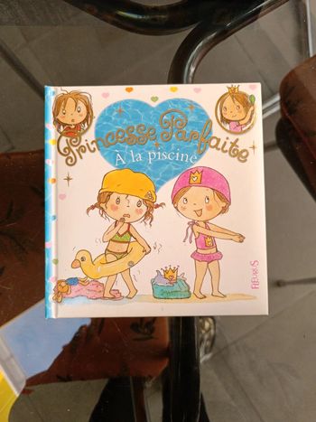 Princesse parfaite à la ppiscine