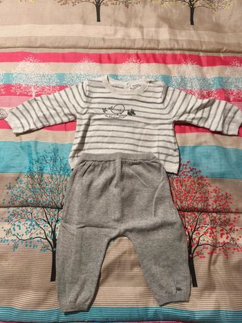 Ensemble Du pareil au même 12 mois