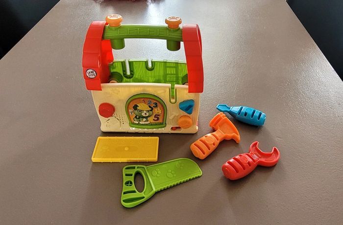 Ma première caisse à outils interactive et transportable