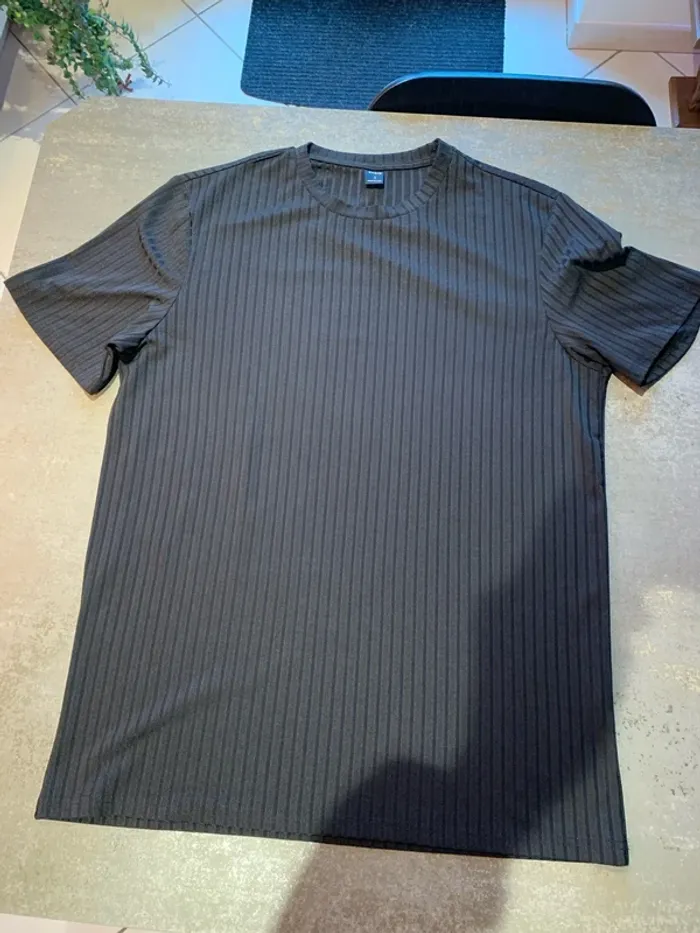 Teeshirt homme manches courtes
