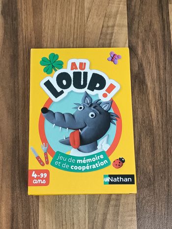 Jeu de carte Le loup - sauver les animaux - jeu d'observation et coopération