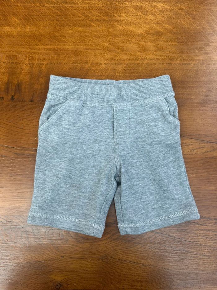 Short gris orchestra 2 ans