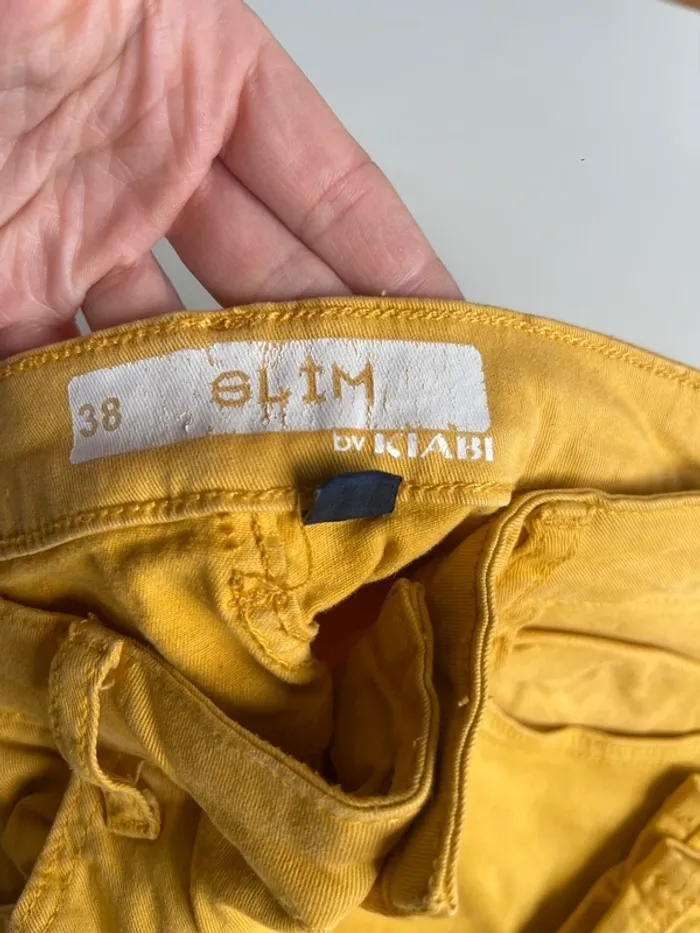 Pantalon jaune - photo numéro 2