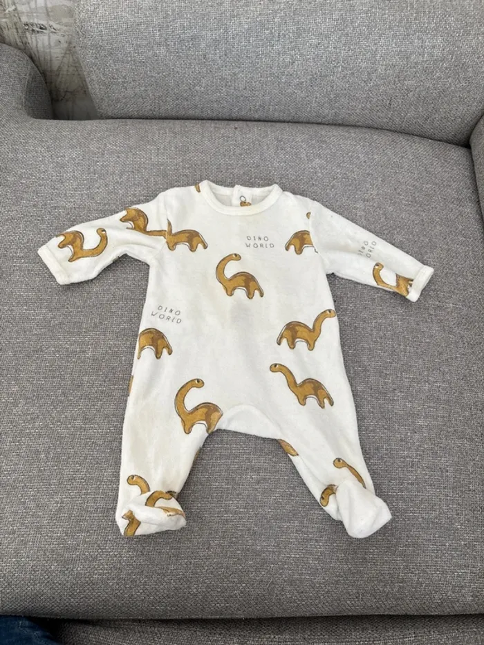 Pyjama 1 mois kiabi