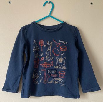 Tee-shirt imprimé musique et chien