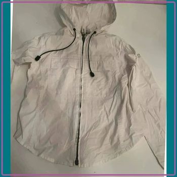 Veste chemise fine ikks taille 8 ans à capuche