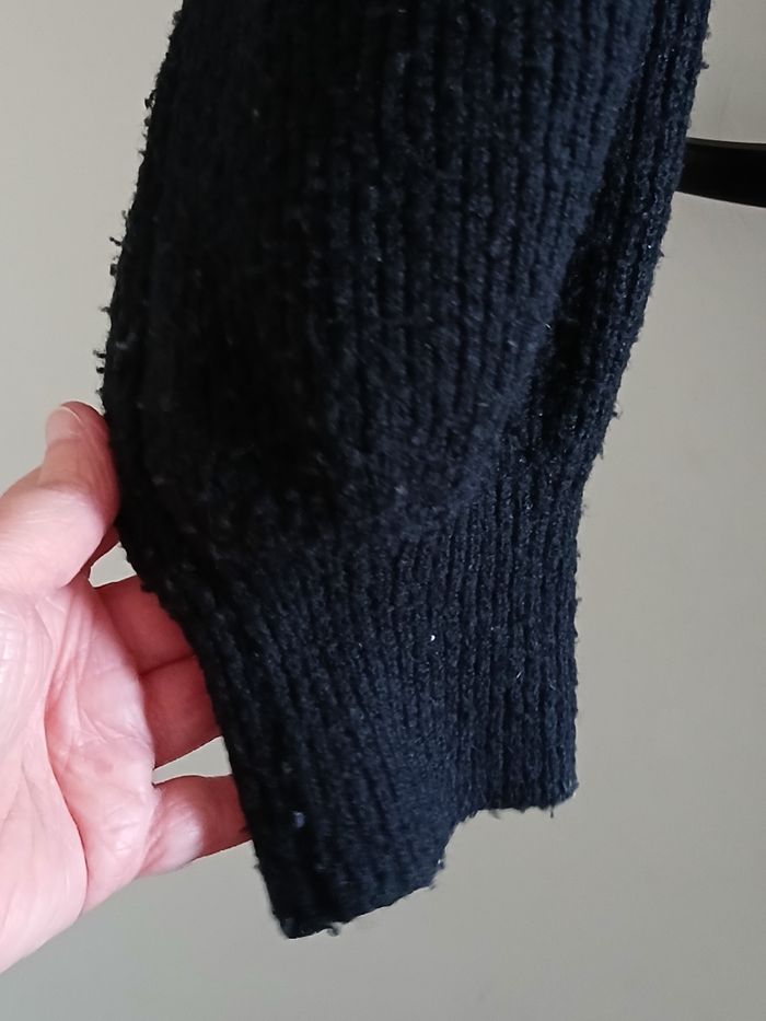 Pull noir court col cheminée - photo numéro 2