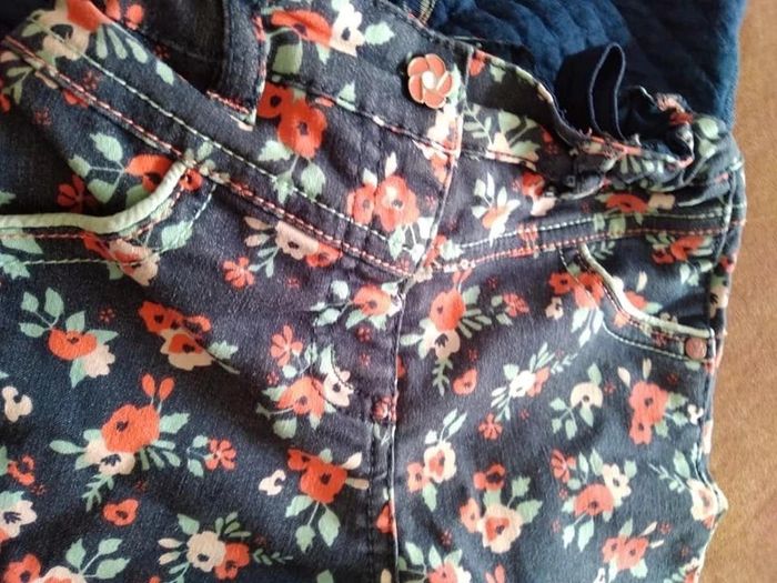 ensemble 12 mois trés beau - photo numéro 2