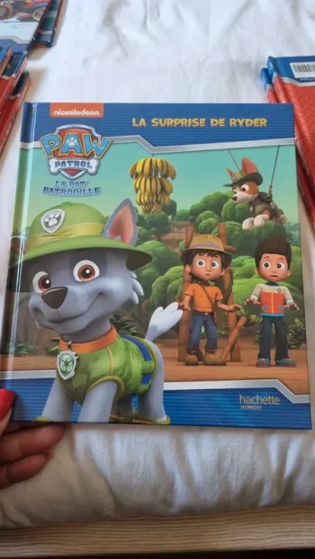 Livre La surprise de Ryder Pat Patrouille