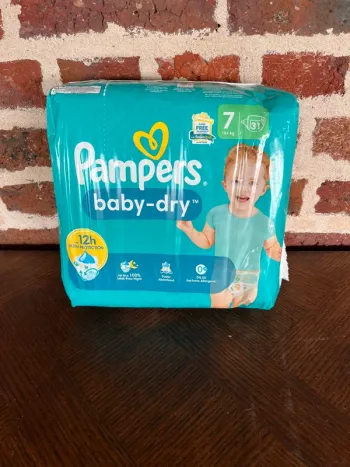 Pampers taille 7