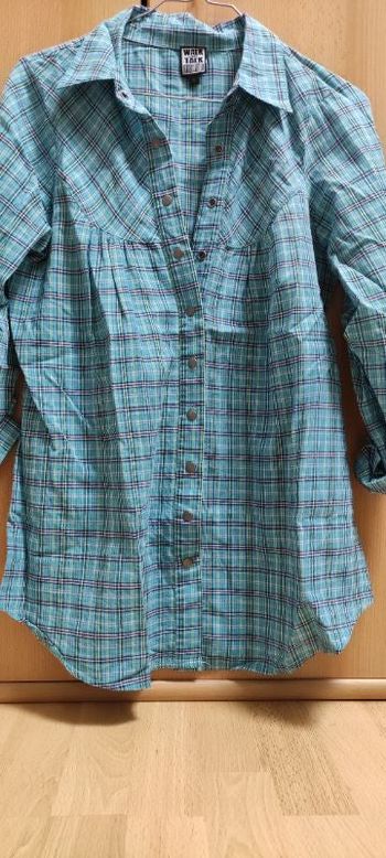 Chemise bleue turquoise