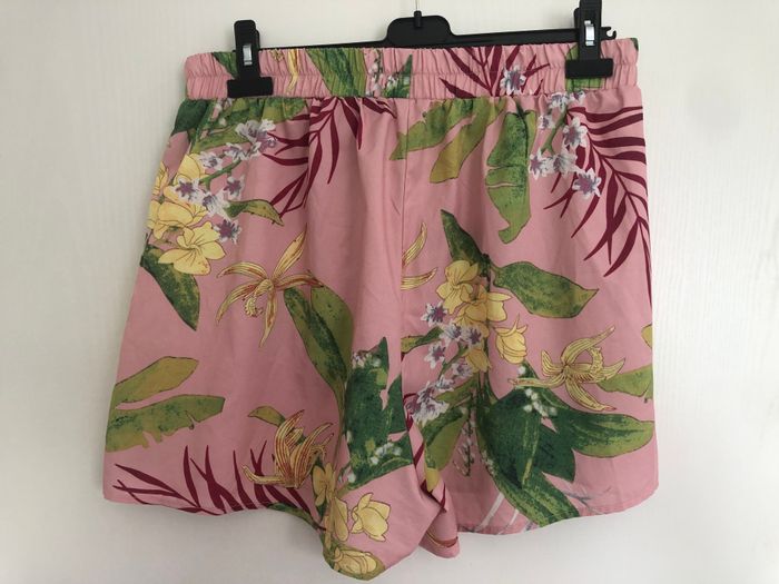 Short femme - photo numéro 2