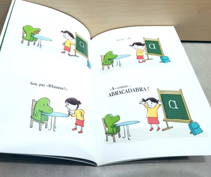 🌺 Livre (école des loisirs) : Le jour du A - photo numéro 2