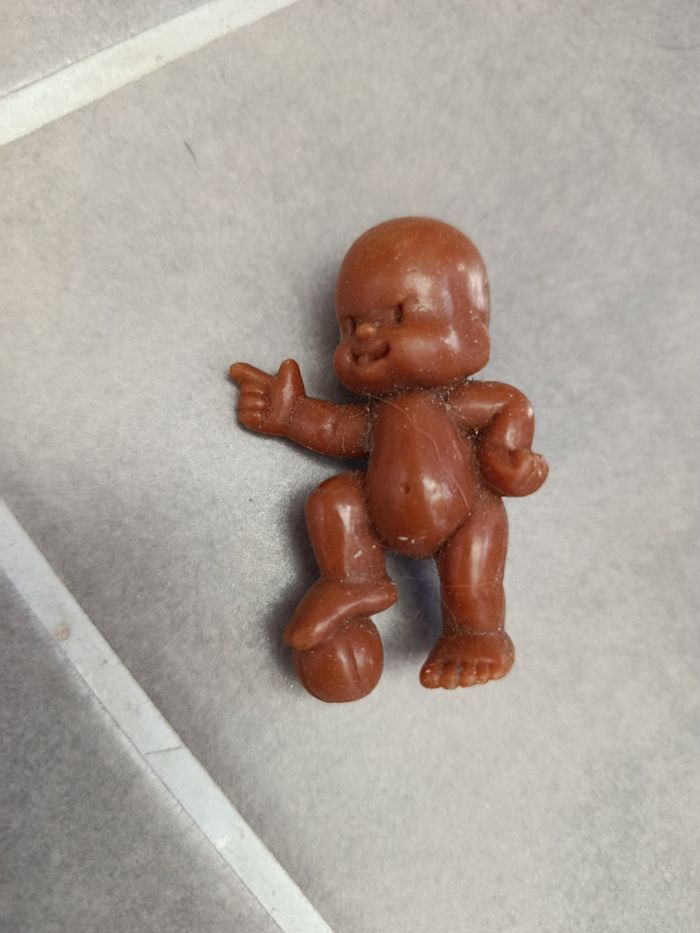Figurine bébé - photo numéro 2