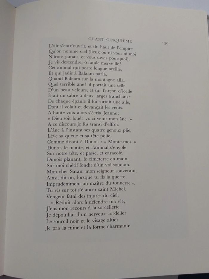 M. De Voltaire - La pucelle d'Orléans tome 1 Poèmes en XXI Chants - photo numéro 3