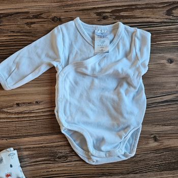 Body manches longues, taille 2/4 mois