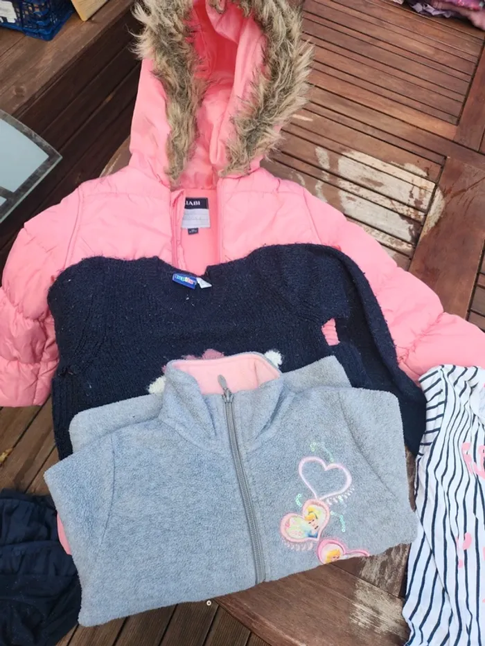 Lot vêtements 4 ans