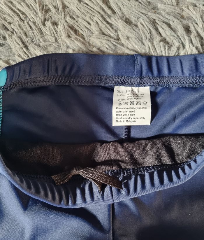 Short de bain bleu marine 8-9ans - photo numéro 3