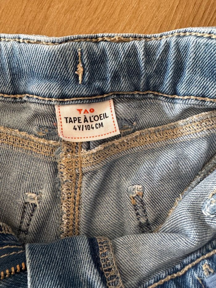 Jean Mom - photo numéro 3