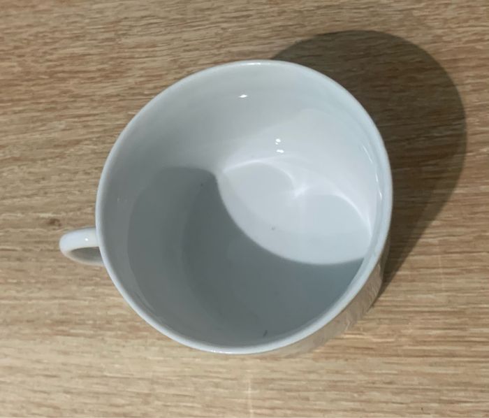 Tasse en porcelaine fine - photo numéro 5