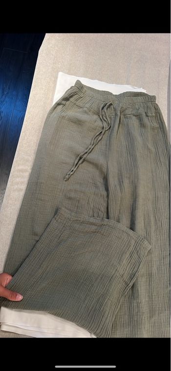 Pantalon à jambes larges