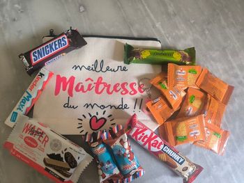 Une pochette merci maîtresse