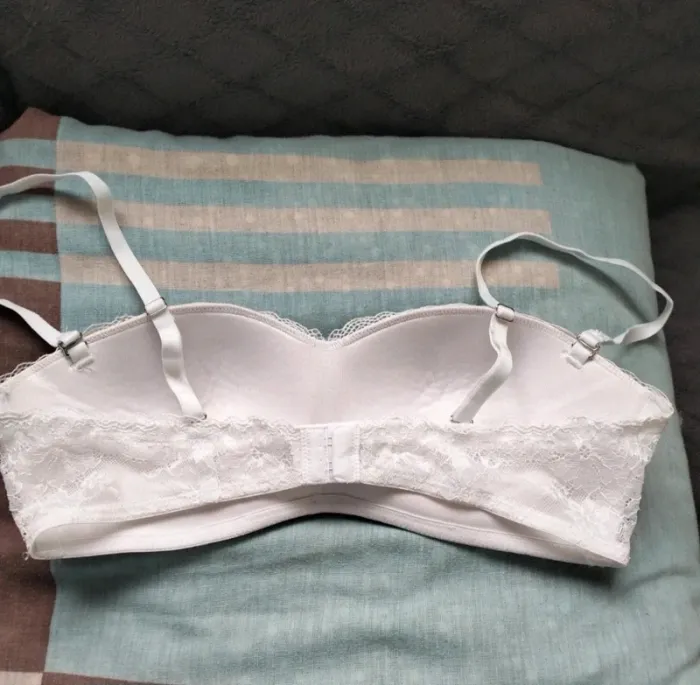Soutien gorge blanc bretelles amovibles - photo numéro 2