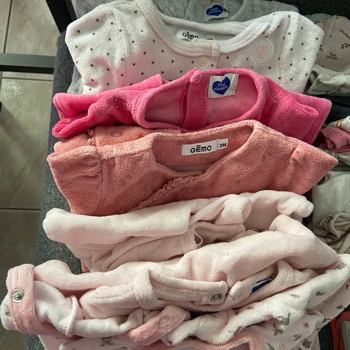Lot vêtements fille 3mois - photo numéro 2