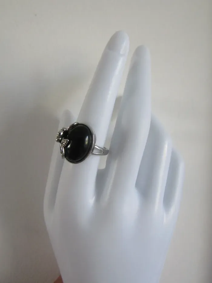 bague en argent 925 + jade synthétique taille 7 = France 54.4 = 17.3 mm - photo numéro 4
