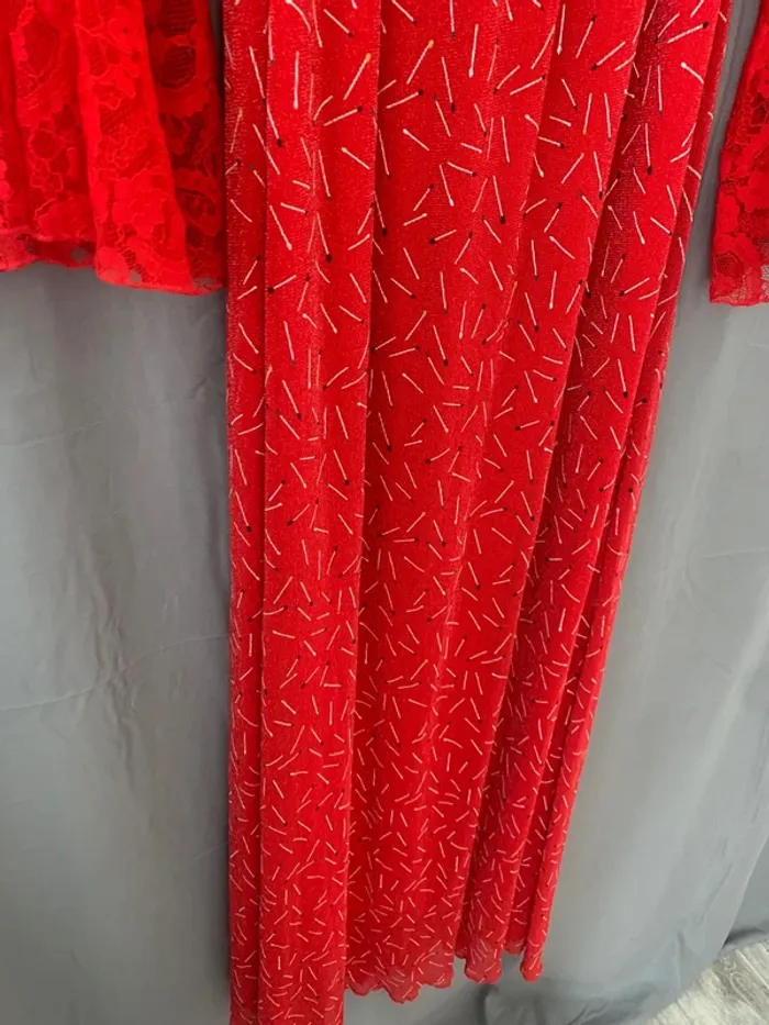 robe longues rouge - photo numéro 5