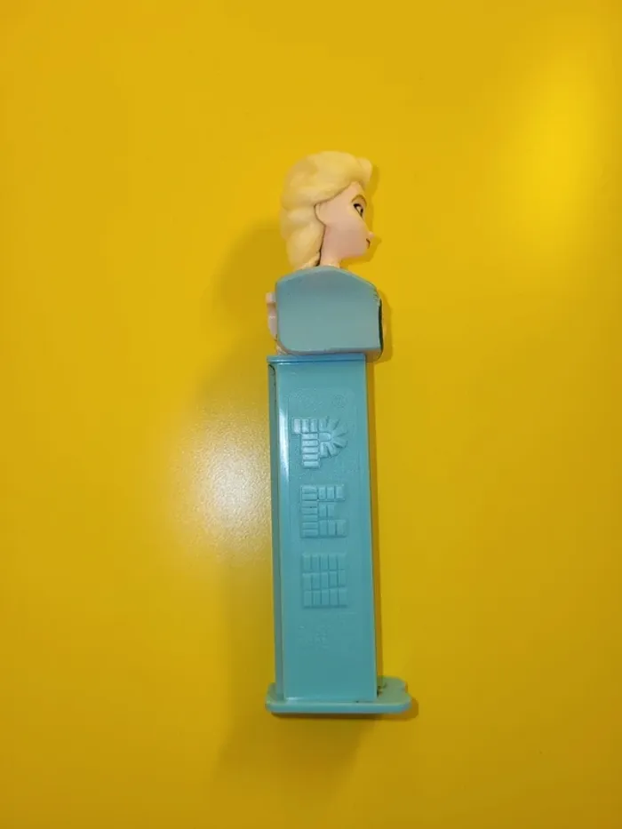 Pez Elsa Reine des Neiges - photo numéro 5