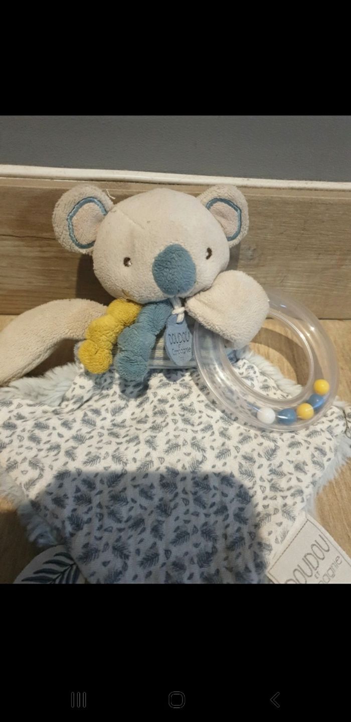 Doudou hochet koala Doudou et compagnie - photo numéro 2