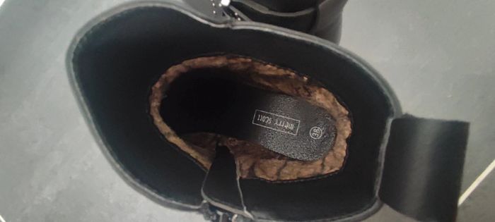 Paires de bottines noires taille 38 - photo numéro 9