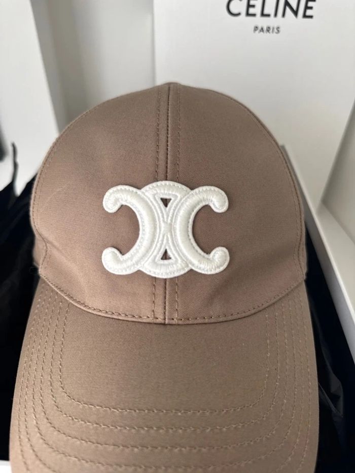 Casquette Celine - photo numéro 2