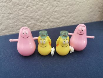 Barbe à papa kinder lot de 4 figurines