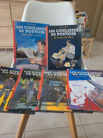 bd les coulisses du pouvoir