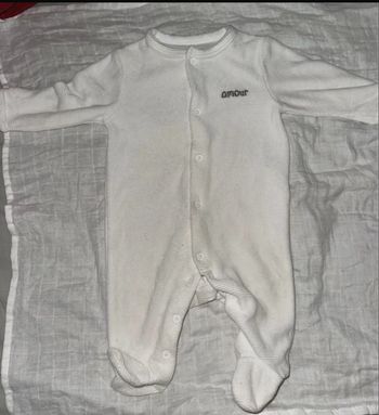 Pyjama, bébé 1 mois